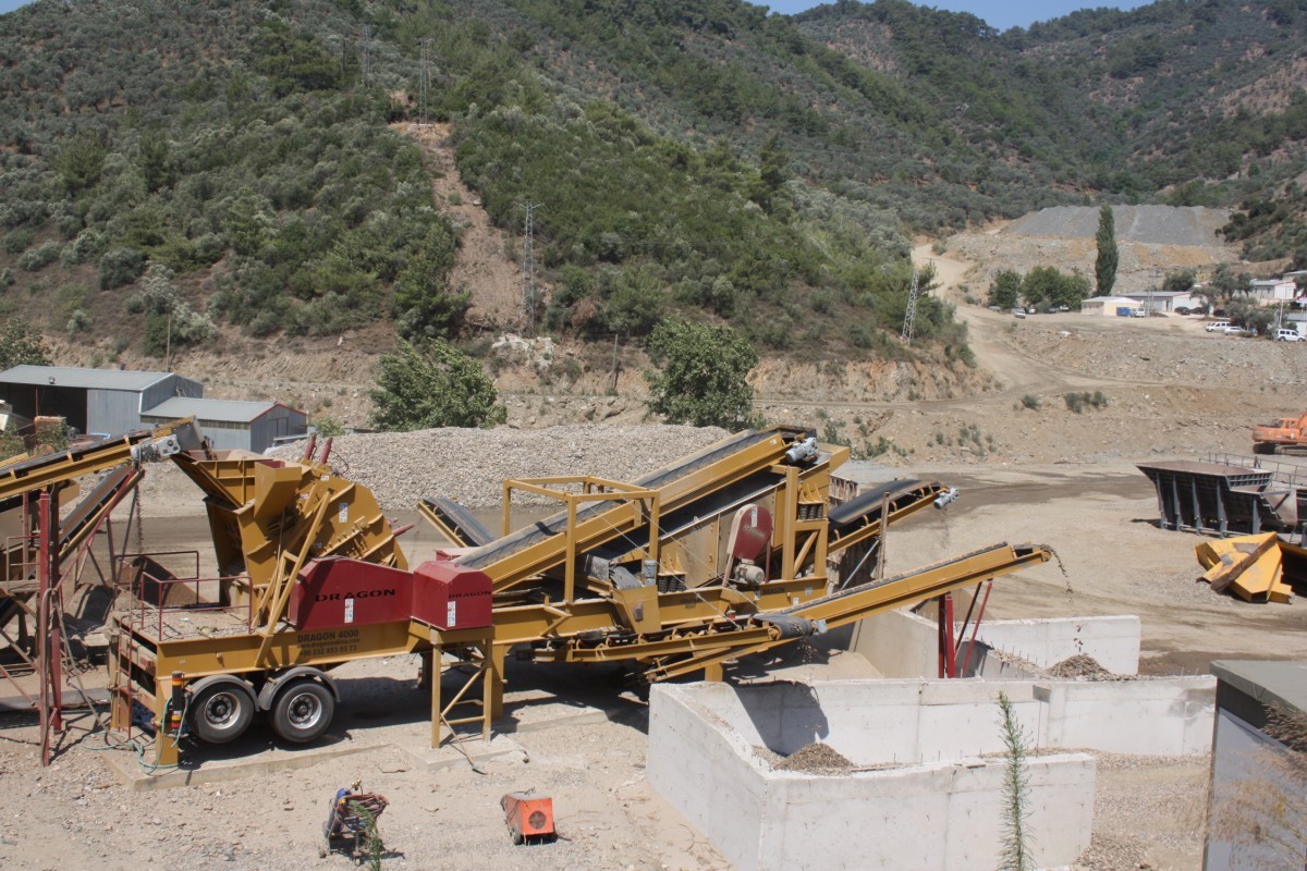 175 Ton/Saat Kapasiteli Mobil Konkasör