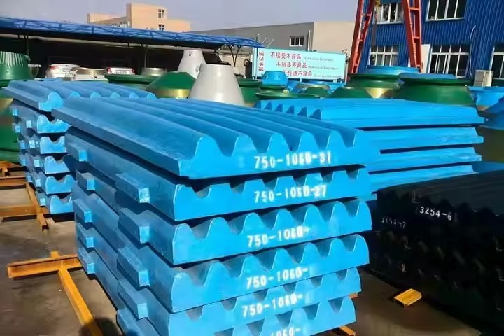 Manganlı Konkasör Döküm Parçalarının Avantajları