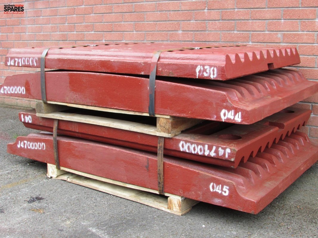 90'lık Çeneli Kırıcı Dökümleri,