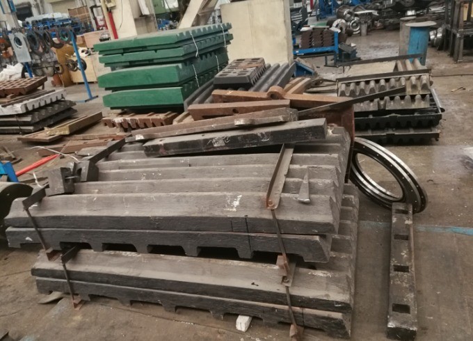 Mobil 120 lik Kırıcı Dragon Paletleri,