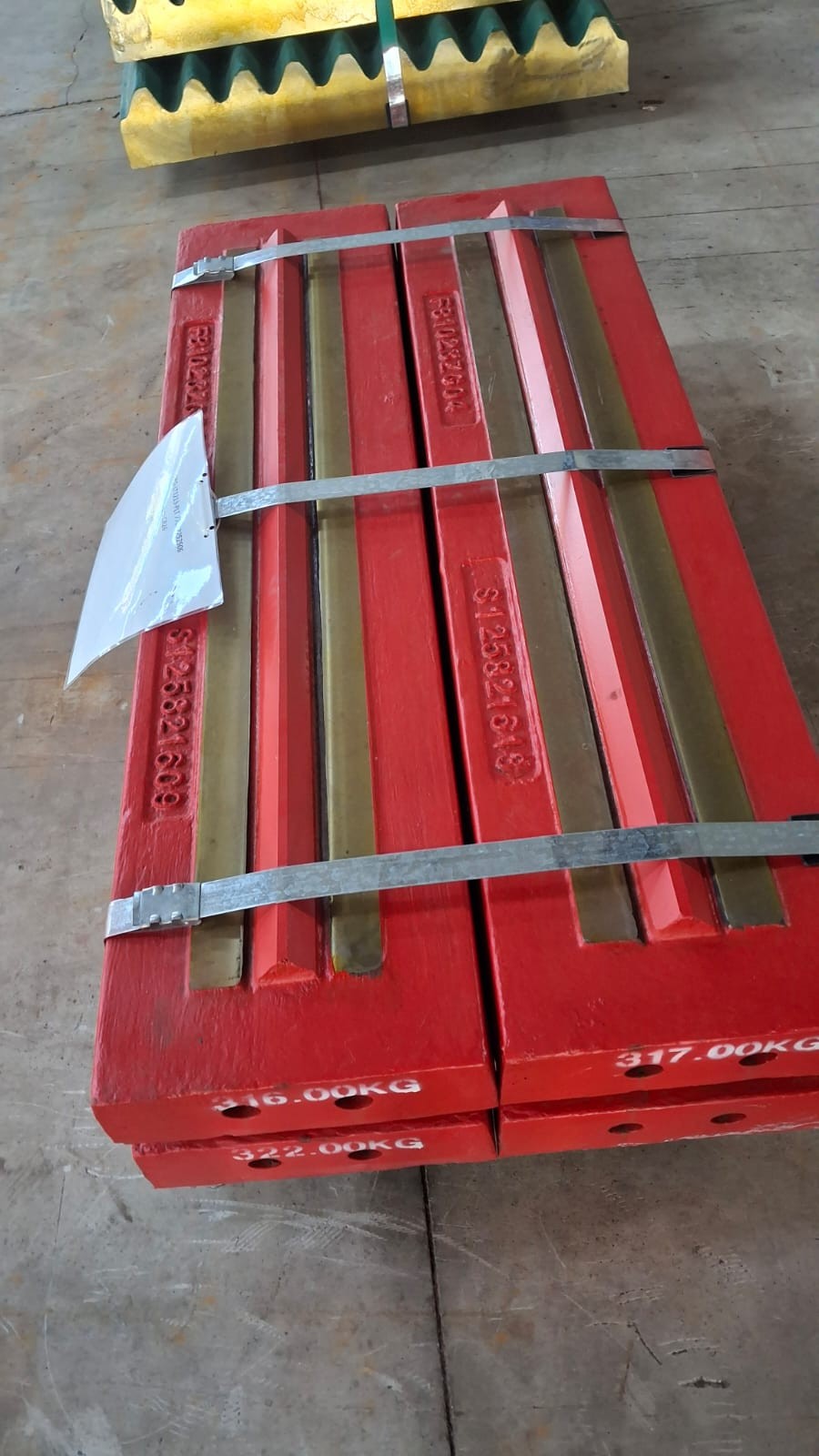 METSO KONKASÖR LT1213 PALETLERİ YÜKSEK MANGANLI DAYANIKLI DRG DÖKÜM